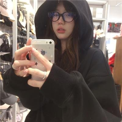 我的26岁女房客